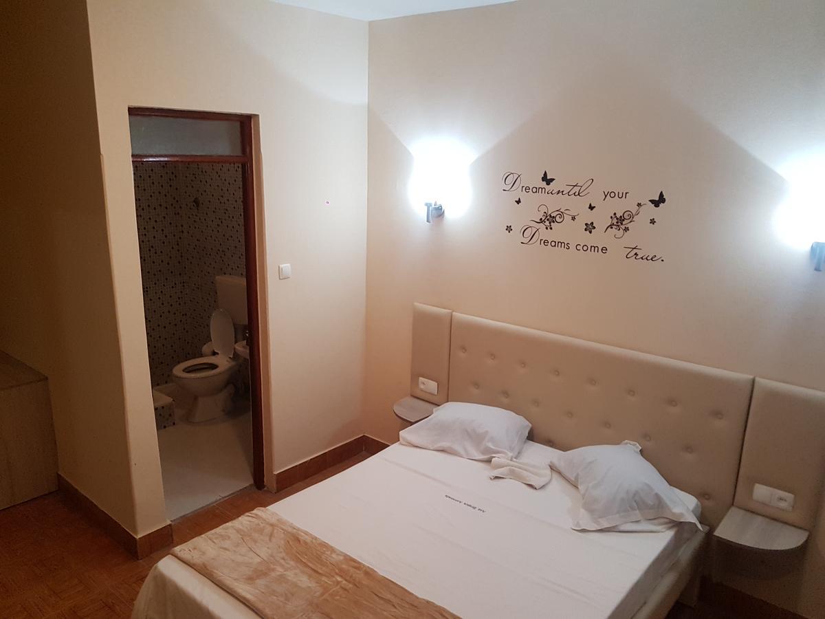 Pensao Asa Branca Hotel Assomada Bagian luar foto